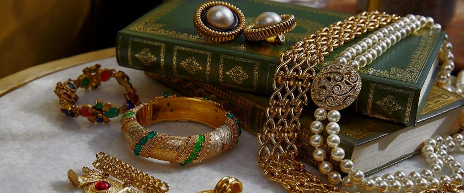 vintage accessories